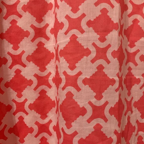 Talbots Petites Redish Printed Cream Top Size LP Used - Picture 3 of 5